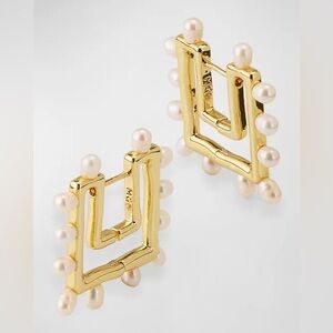 EUC Mignonne Gavigan Ikram Pearl Square Hoops